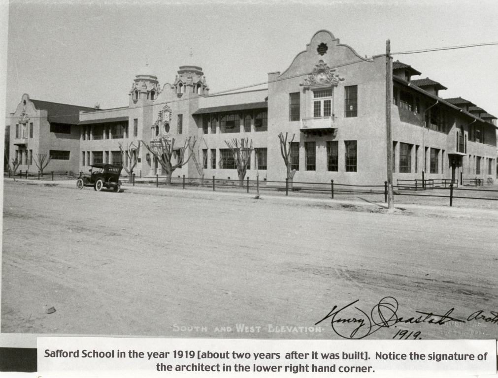 Safford School Photo from 1919